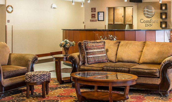 Edgewood Motel (Quality Inn, Comfort Inn, Super Inn) - From Web Listing (newer photo)
